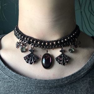 Choker Necklace